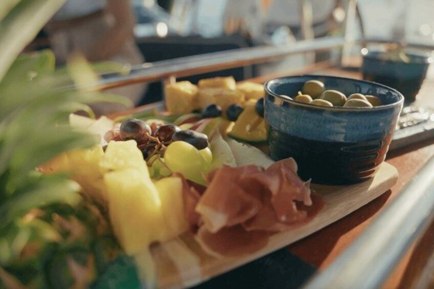 Full Day, Half Day, or Sunset Sailing Cruise with Tapas & Drinks 4