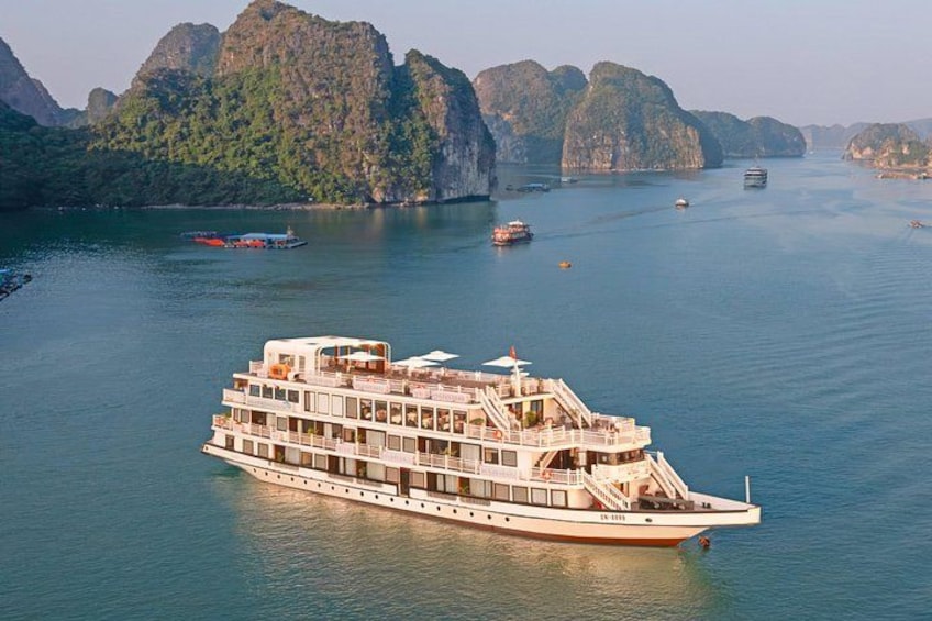 Halong Bay 2 Days Cruise Trip: Meals, Kayak, Caves, Limousine Bus 1