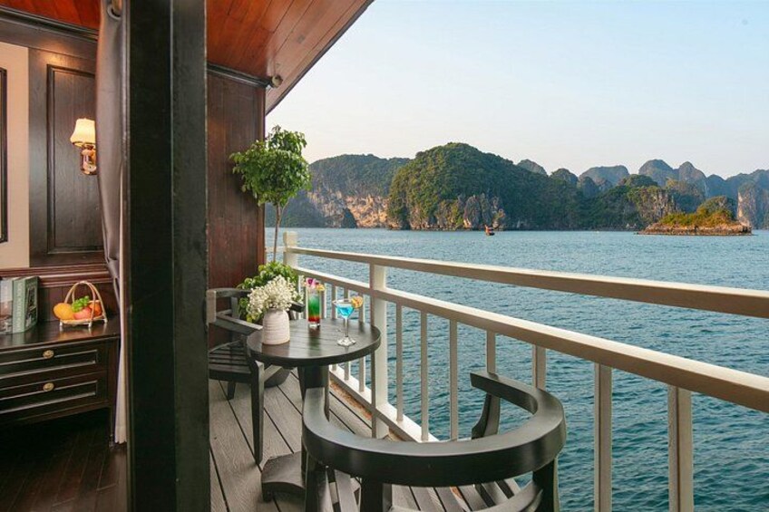 Halong Bay 2 Days Cruise Trip: Meals, Kayak, Caves, Limousine Bus 5