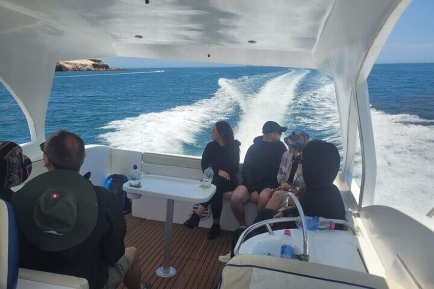 From Lima Paracas Luxury 2-day private transfer and hotel 5