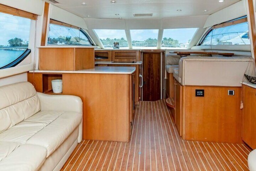 4-Hour 42 Meridian Yacht Rental with Captain in Miami Florida