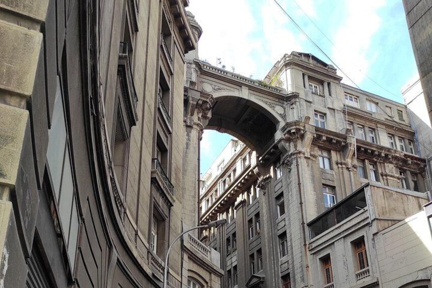 The best walking tour in Santiago de Chile 1
