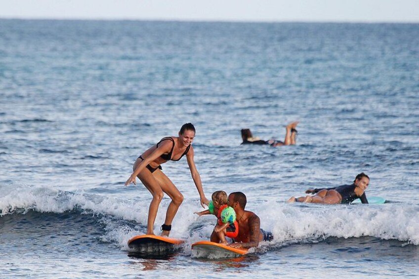 Surf lessons Guadeloupe beginners intermediate confirmed 1