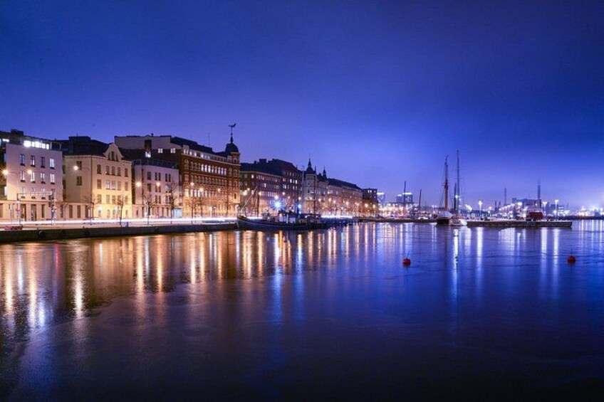 Helsinki Private Custom Walking Tour With A Guide (Private Tour) 2
