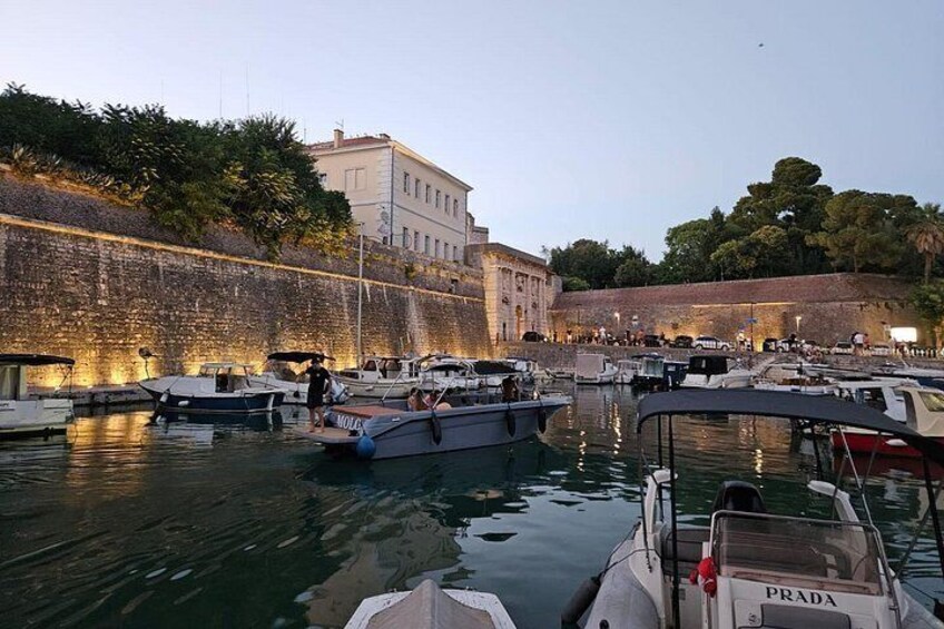 Zadar: Romantic Luxury Sunset Boat Tour with Aperol Spritz 2