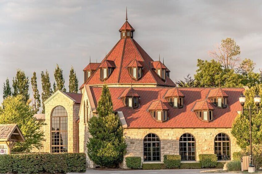 Exterior of Konzelmann Estate Winery 3
