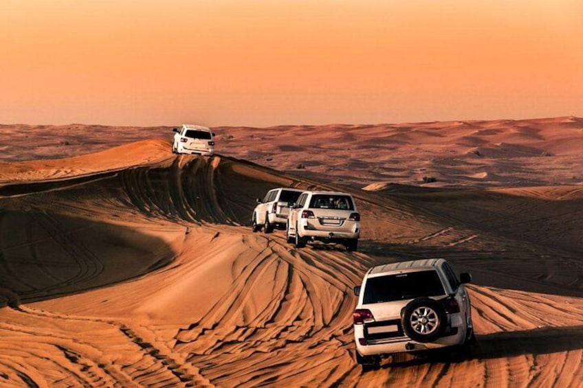 Doha: Desert safari, Dune bashing, Sandboarding, Camel Ride & ATV 4