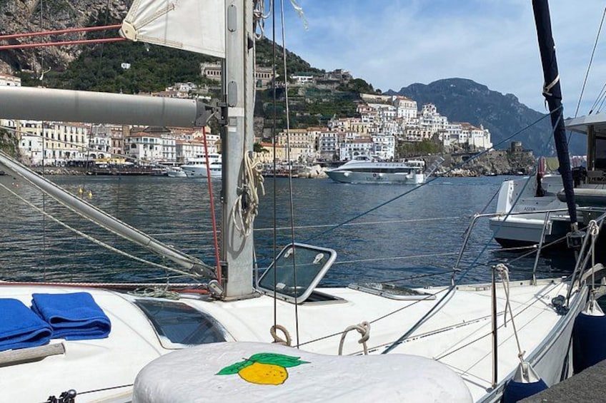 Boat tour of the Amalfi Coast with Aperitif 2