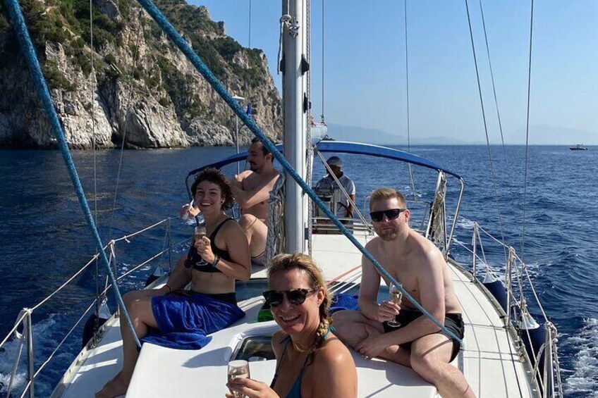 Boat tour of the Amalfi Coast with Aperitif