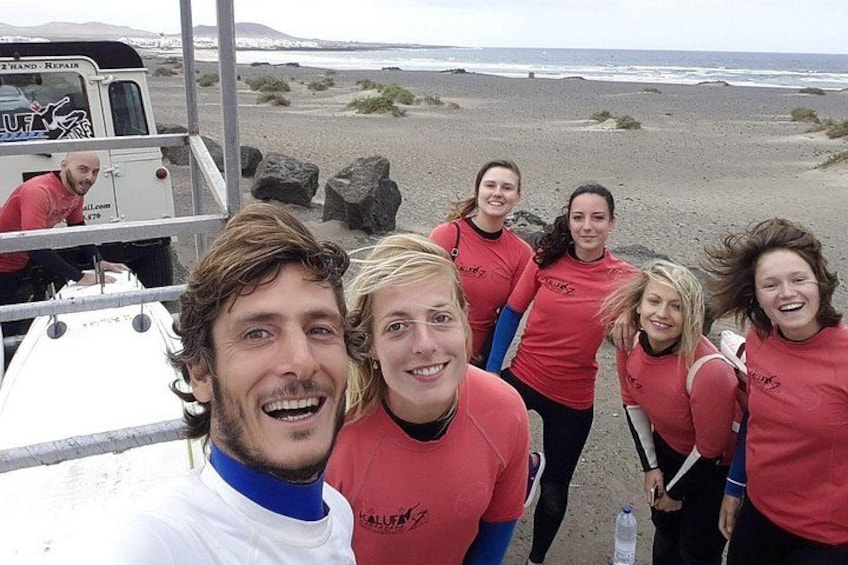 Kalufa Surf School in Caleta de Famara, Lanzarote 4