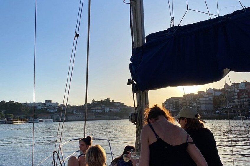https://www.tripahttps://www.tripadvisor.com/PreviewImage?p=11&img=364322650dvisor.com/PreviewImage?p=11&img=364322650 2