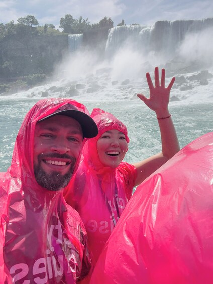 Niagara Falls Day Tour From Toronto with Maple Syrup Tasting Experience 3