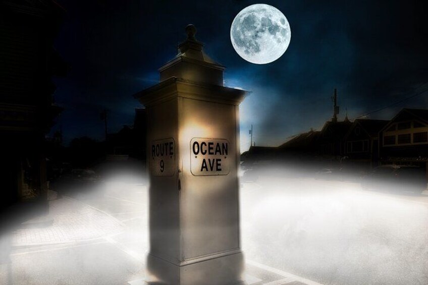 90 Minutes Ghost Walking Tour in Kennebunkport 4