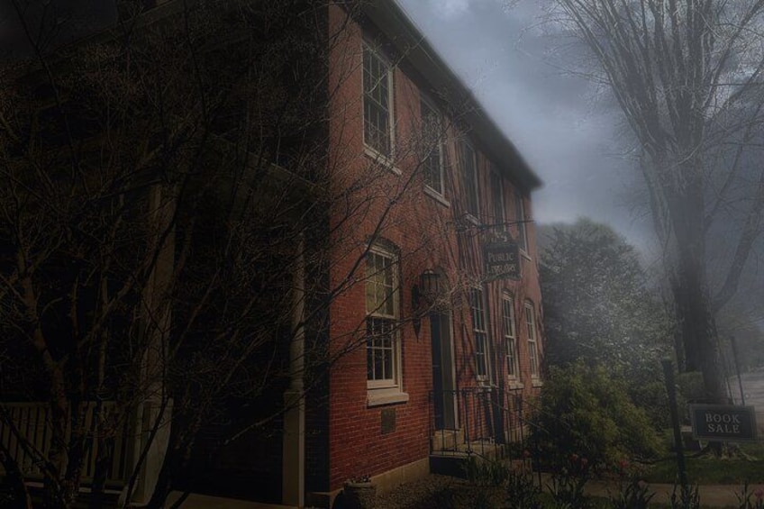 90 Minutes Ghost Walking Tour in Kennebunkport 5