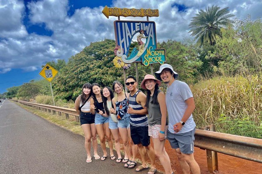 Oahu: Roundtrip Shuttle From Waikiki to Dole Plantation & Haleiwa 3