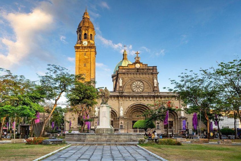 Manila Private Walking Tour With A Local Guide (Private Tour) 4