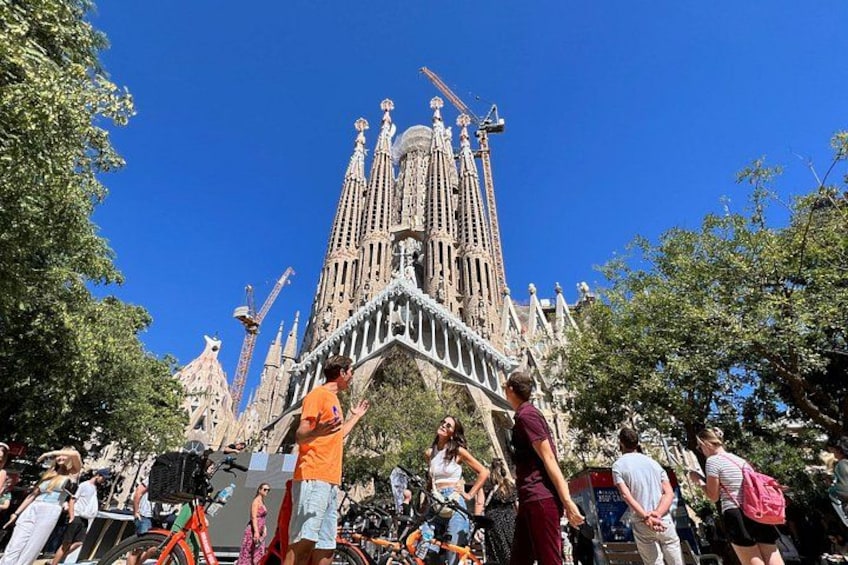 A memorable moment of the tour worth experiencing in person 4
