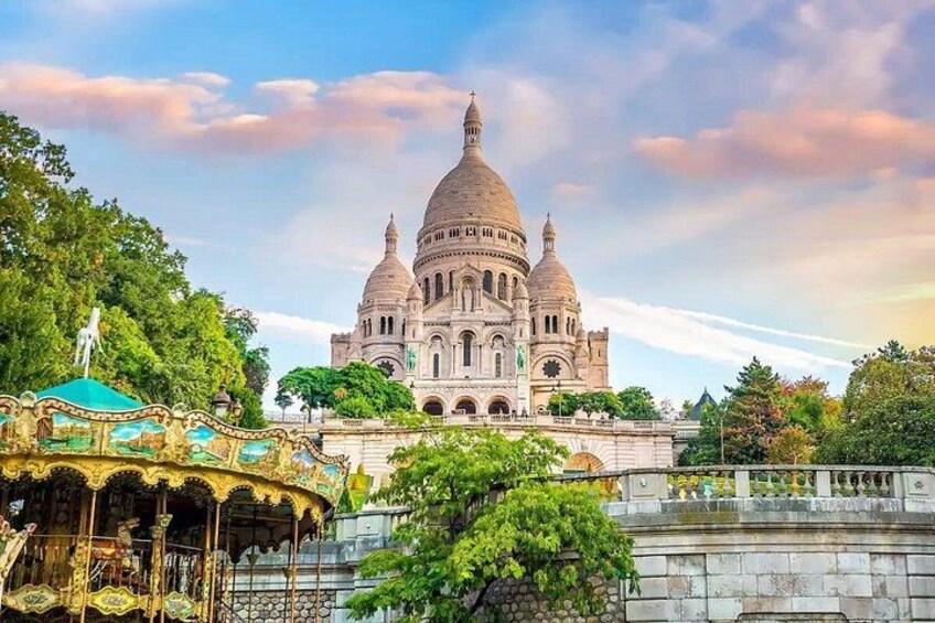 Montmartre and the Sacré-Coeur with the best guides in Paris 1