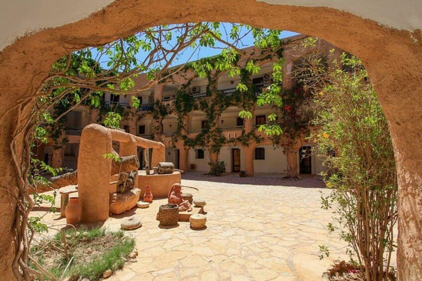 Southern Tunisia Tour with Star Wars Cave Village and Lunch 3