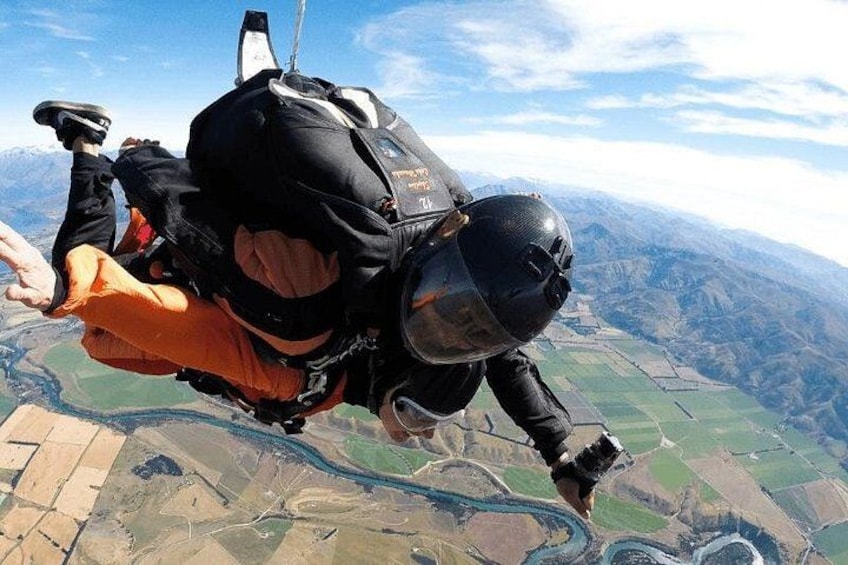 We offer the best views of the longest river in the South Island, the Clutha 3
