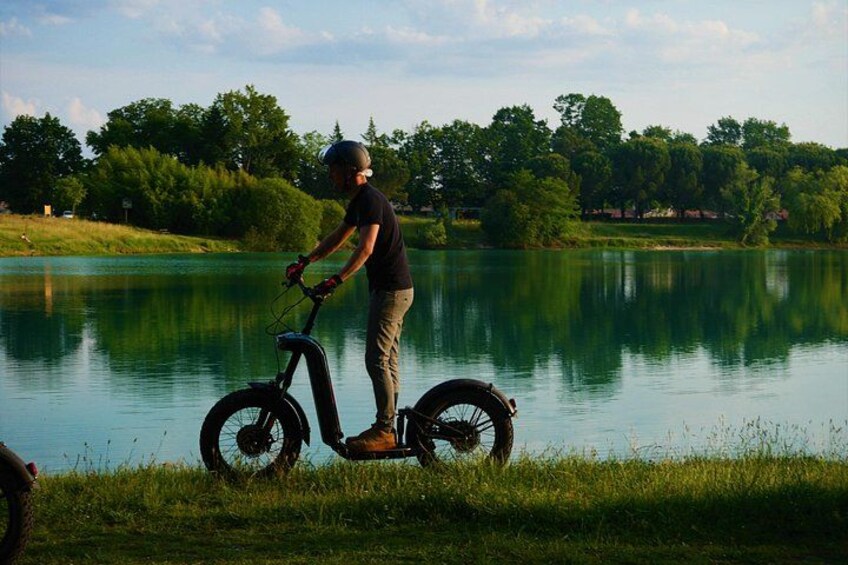 Off-road scooter outing between lakes and Pessac-Léognan vineyards 3