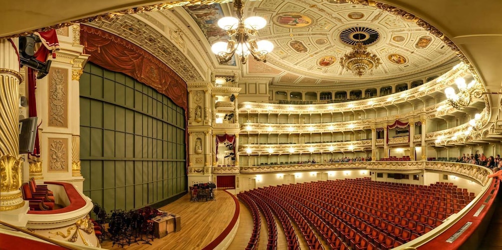 Picture 5 for Activity Dresden: Semperoper Tickets and Guided Tour 2
