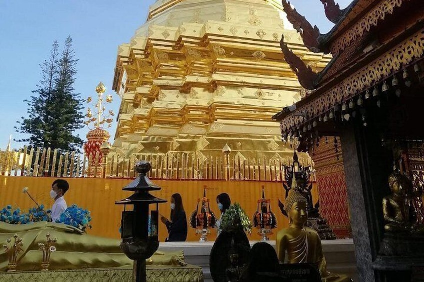 The Best Full Day Tour: Doi Suthep, Wat Phalat, Sticky Waterfall 1