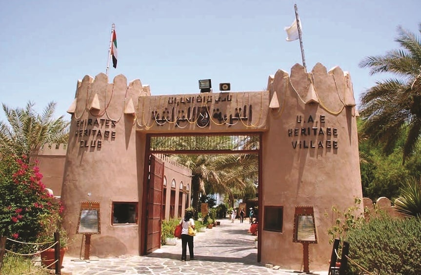Abu Dhabi Mosque & Sea World Tour From Dubai 2
