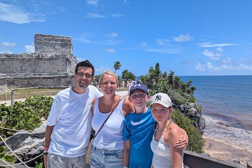 Archeological Guided Walking Tour in Tulum 5