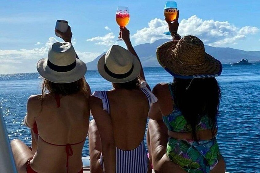 Snorkel Lunch & Lounge: Bluewater or Snorkel and Lunch: Leeward 4