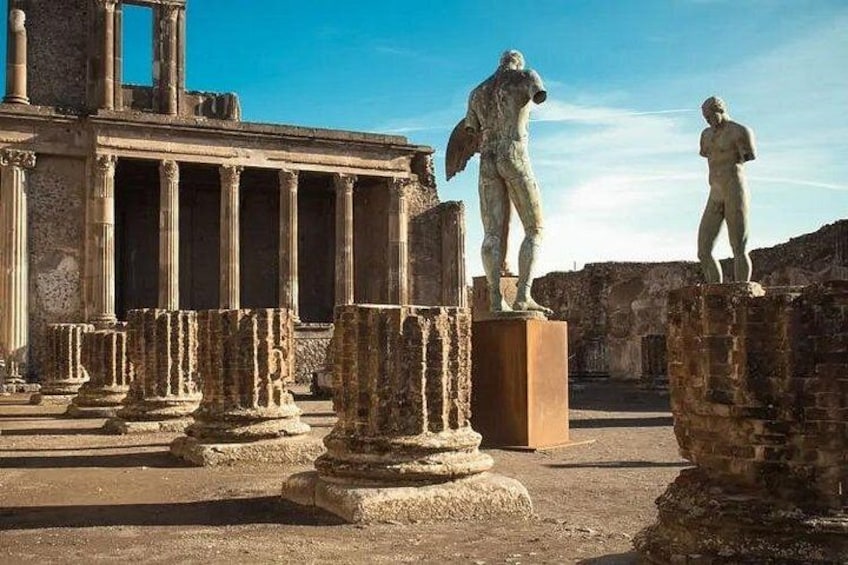 Visit Pompeii Excavations from Salerno 5