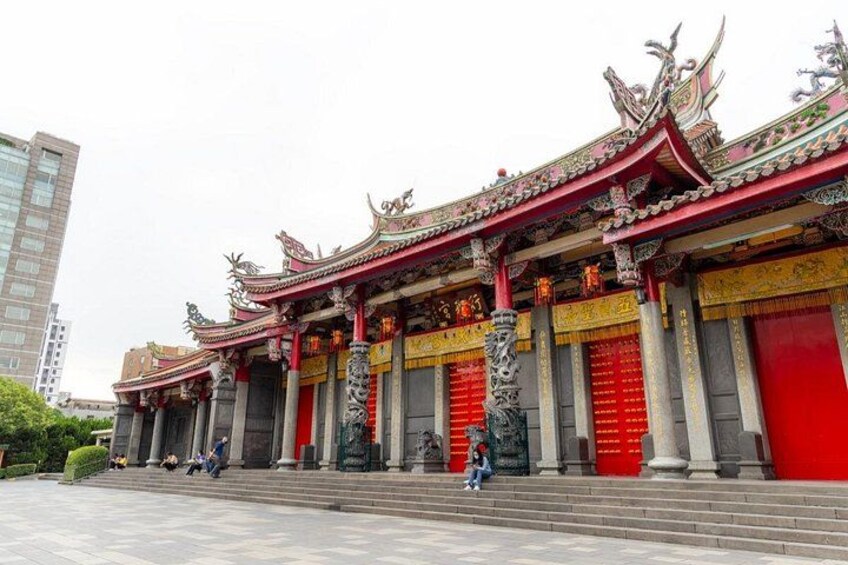 2-Hour Vegetarian Private Walking Tour - Xingtian Temple 2