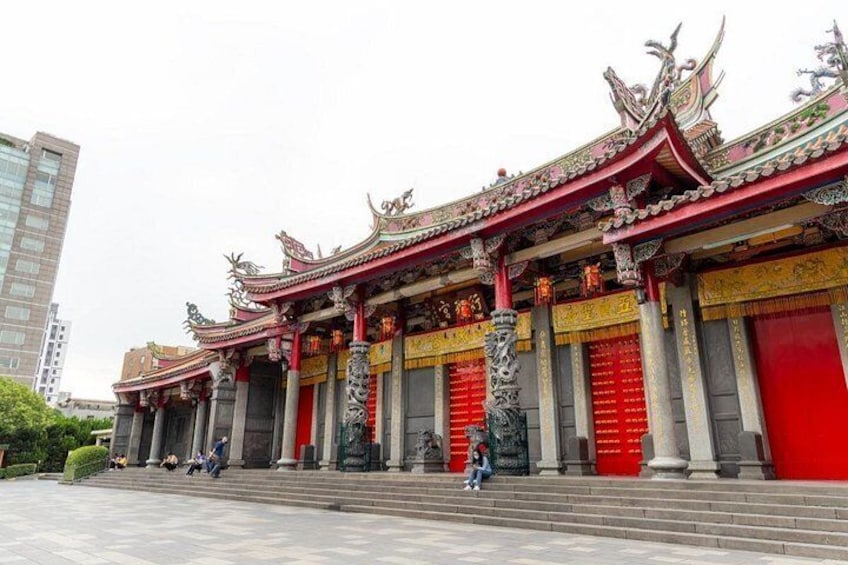 2-Hour Vegetarian Private Walking Tour - Xingtian Temple 3