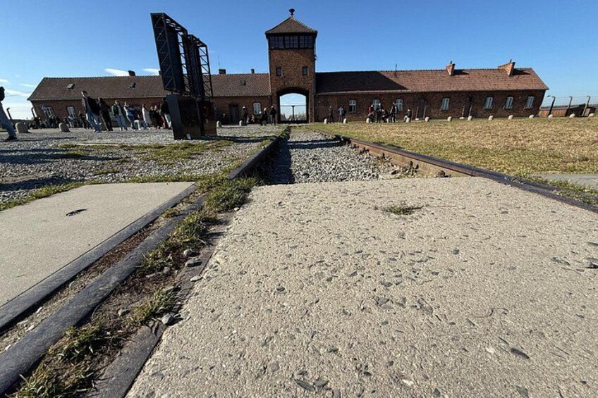 Auschwitz-Birkenau Guided Tour with Private Transport from Krakow 3