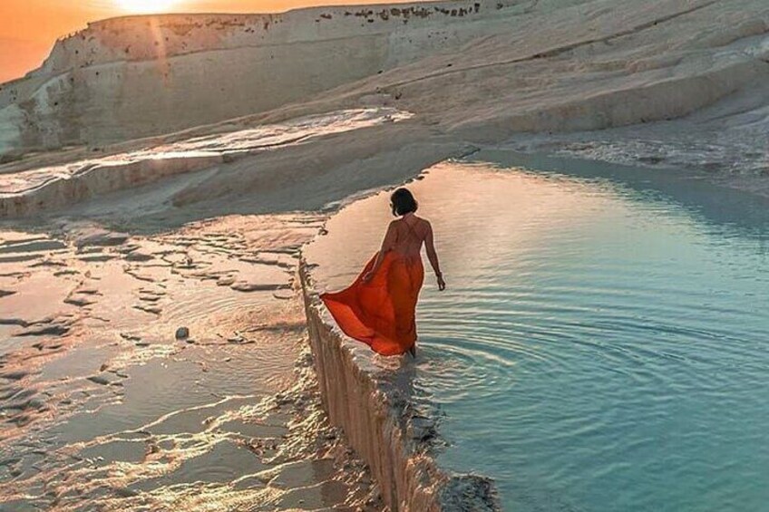 Full-Day Antalya Salda Lake and Pamukkale Tour