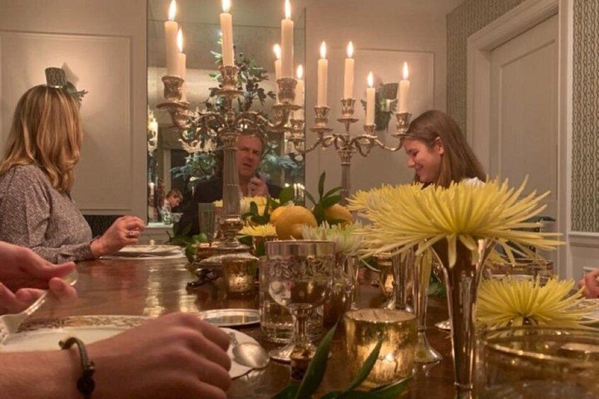 Beautiful and delicious dining experience in a 17th century home 1