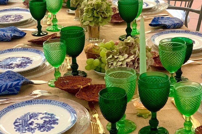 Beautiful and delicious dining experience in a 17th century home 3