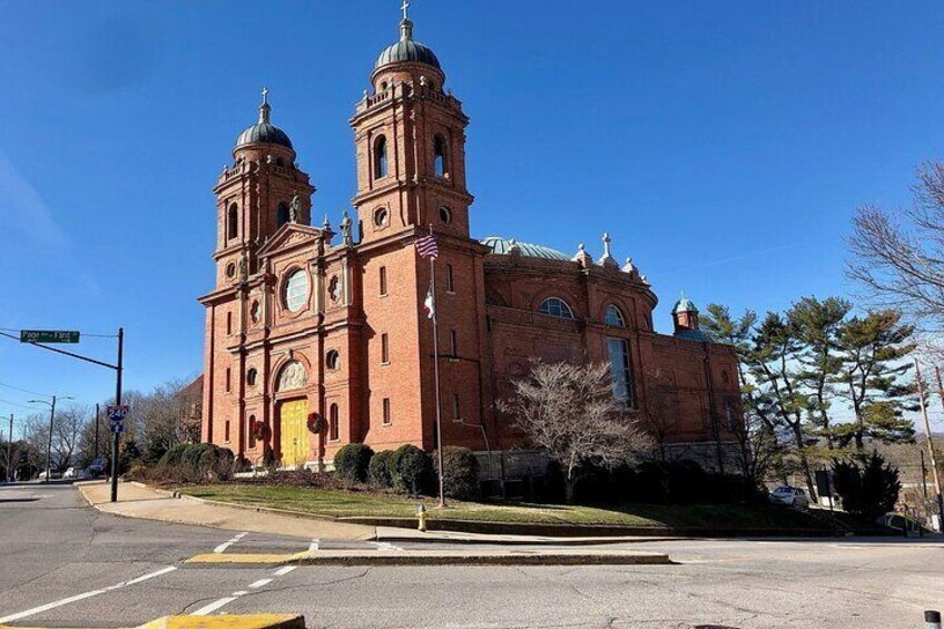 Downtown Asheville & Biltmore Village: Private Full-Day Tour