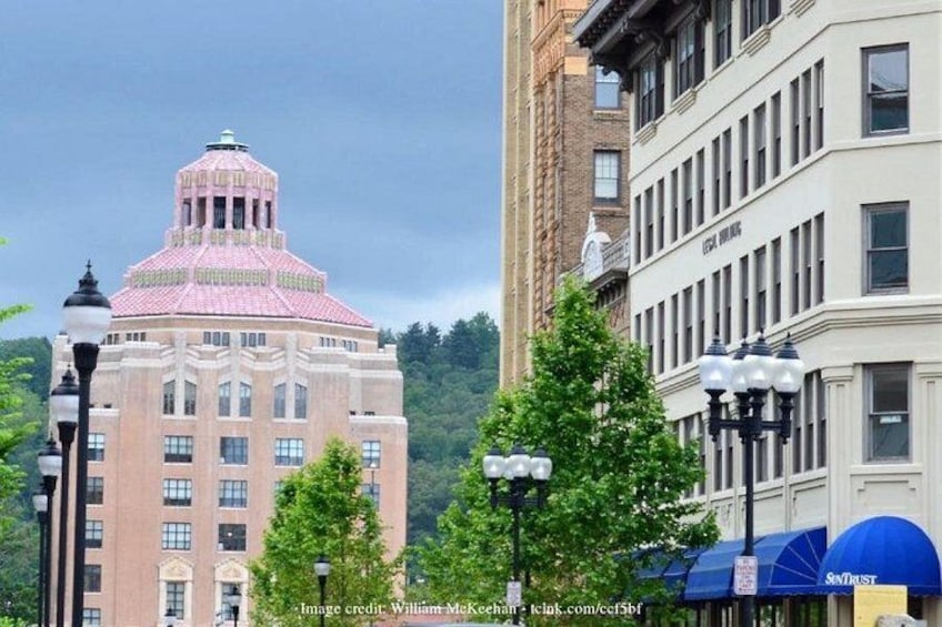 Downtown Asheville & Biltmore Village: Private Full-Day Tour 3