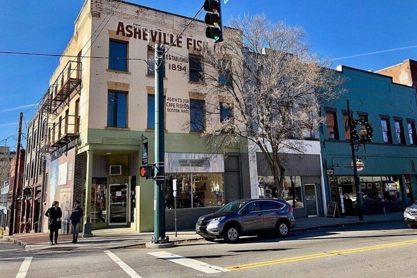 Downtown Asheville & Biltmore Village: Private Full-Day Tour 2