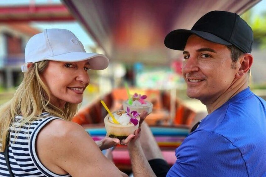Private Tour to Railway Market and Damnoen Saduak Floating Market 2