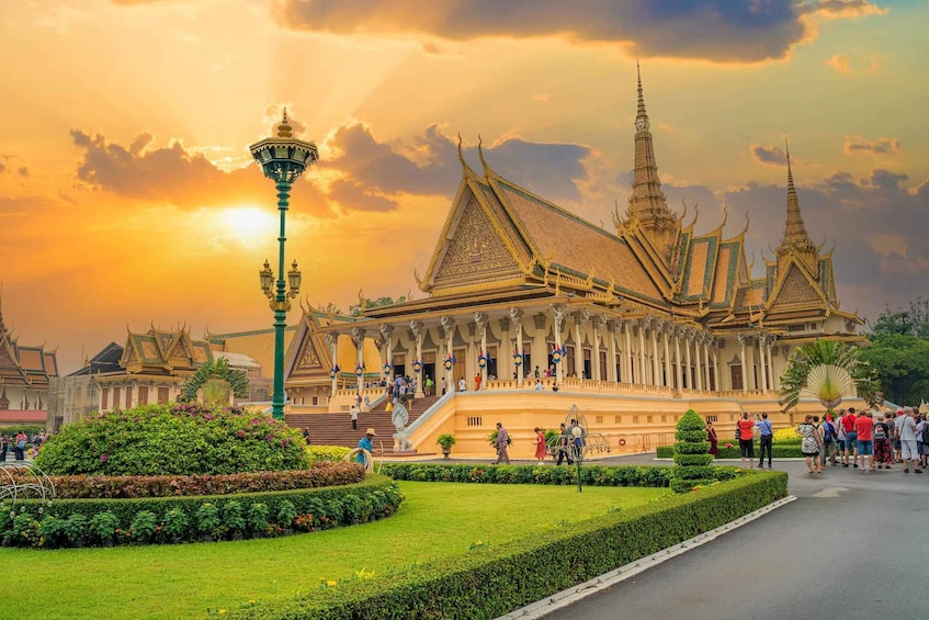 Picture 1 for Activity Phnom Penh Full Day Tour Included All Admission Tickets 5