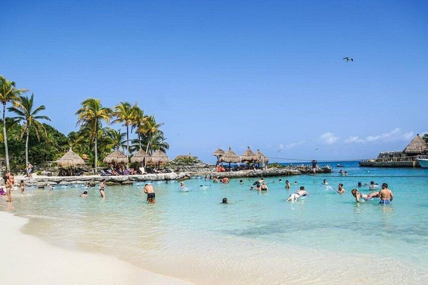 Xcaret Natural and Ecological Park with Buffet and Night Show 3
