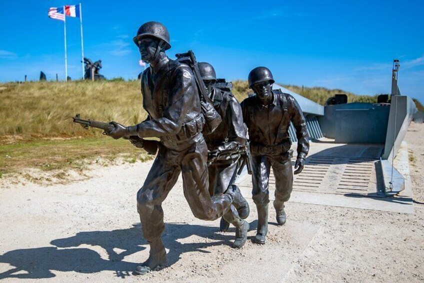 Normandy D-Day Beaches Private Tour from Honfleur with Pickup