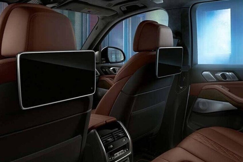 From the moment you step into our state-of-the-art luxury SUV, your comfort is our topmost priority. 