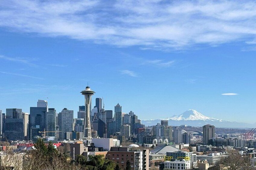 The Best of Seattle and Majestic Snoqualmie Waterfalls 4