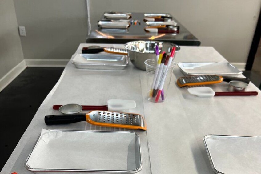 2 Hour Historic Market Food Tour and Hands-On Biscuit Class 5