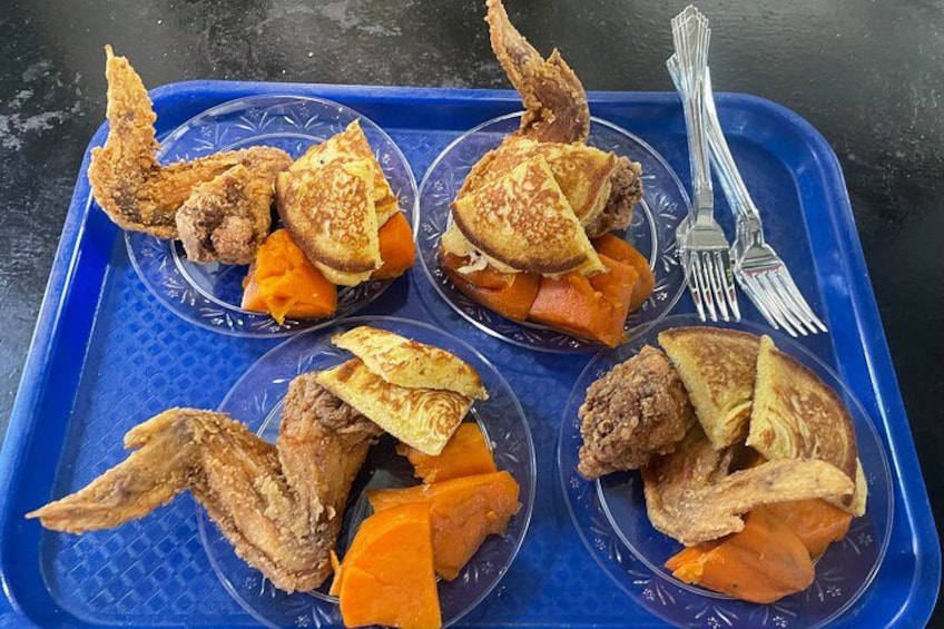 2 Hour Historic Market Food Tour and Hands-On Biscuit Class 2