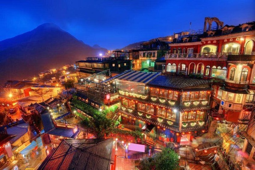 Private Tour: Jiufen Gold Rush Town and Yehliu National Park from Taipei 1