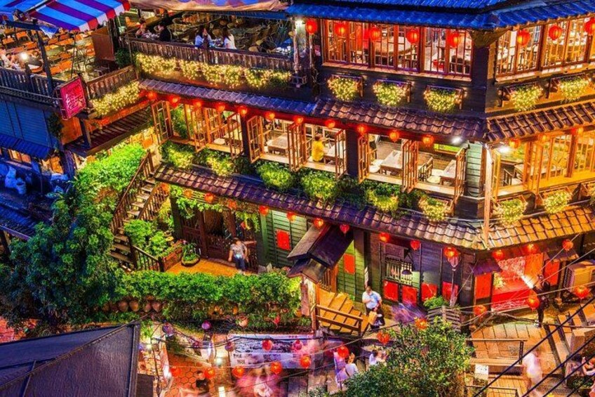 7-Hour Jiufen Night View, Shifen Waterfall & Raohe Market Tour 1